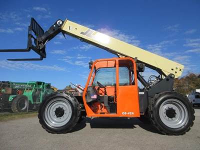 JLG G6-42A Telehandler - 6000lb Capacity, 42ft Lift Height