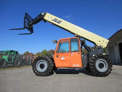 JLG G9-43A Telehandler - 9000lb Capacity, 43ft Lift Height