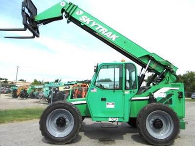 SkyTrak 6042 Telehandler - 6000lb Capacity, 42ft Lift Height