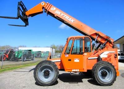 SkyTrak 6042 Telehandler - 6000lb Capacity, 42ft Lift Height