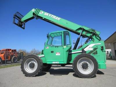 SkyTrak 6042 Telehandler - 6000lb Capacity, 42ft Lift Height