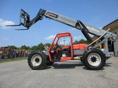 Skyjack VR843D Telehandler - 8000lb Capacity, 44ft Lift Height