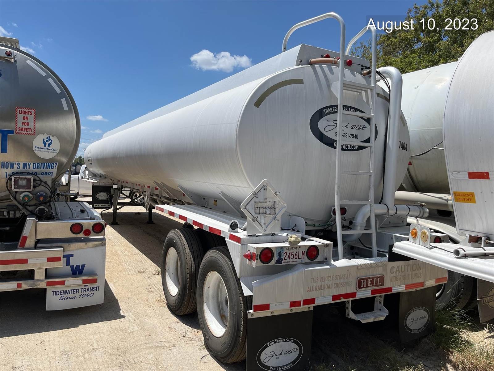 2000 Heil 9200 GAL. HENDRICKSON AIR RIDE DOT 406 Fuel Tanker Trailer