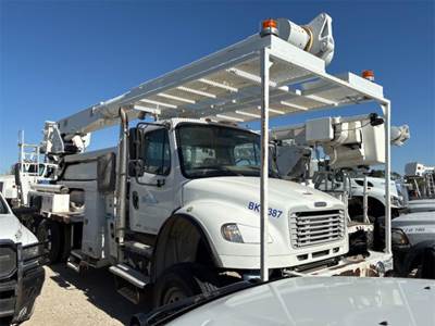 Freightliner M2 106 Boom / Bucket Truck