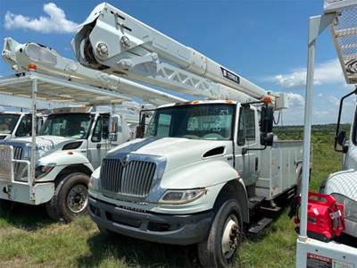International 4300 Boom / Bucket Truck