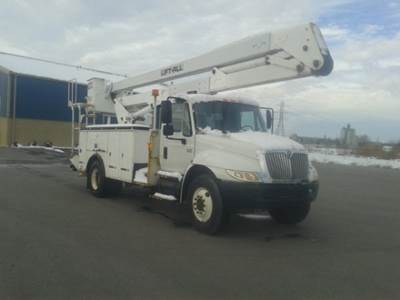 International DURASTAR 4300W 4X2 Boom / Bucket Truck