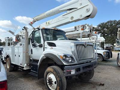 International HV507 Boom / Bucket Truck