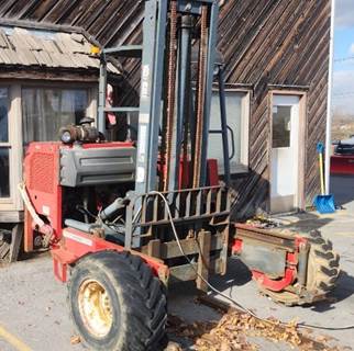 Moffett M5500 Boom / Bucket Truck