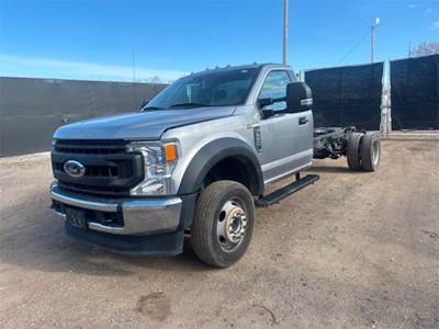 Ford F-550 Cab & Chassis Truck