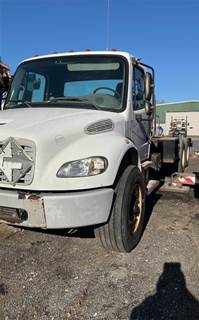 Freightliner M2 106 Cab & Chassis Truck
