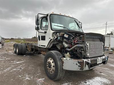 Freightliner M2112 CNG Cab & Chassis Truck