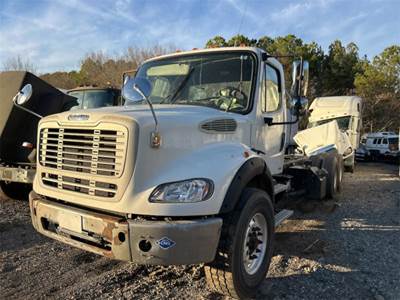 Freightliner M2112 CNG Cab & Chassis Truck