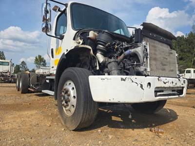 Freightliner M2112 MD CNG 6X4 Cab & Chassis Truck