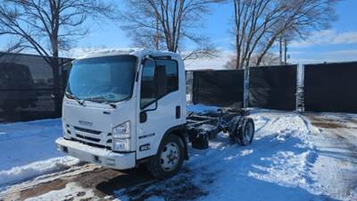 Isuzu NRR Cab & Chassis Truck