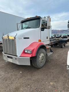 Kenworth T800 Cab & Chassis Truck