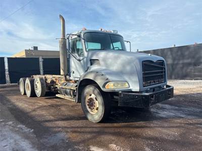 Mack Granite CT713 Cab & Chassis Truck