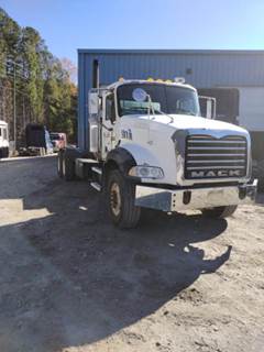 Mack Granite CTP713B Cab & Chassis Truck