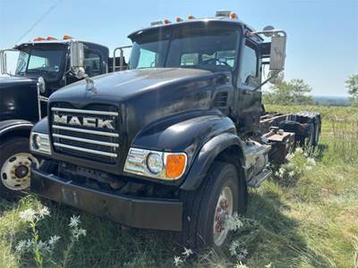 Mack Granite CV713 Cab & Chassis Truck