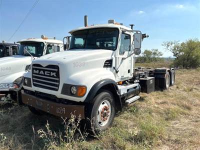 Mack Granite CV713 Cab & Chassis Truck
