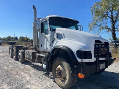 Mack Granite CV713 Cab & Chassis Truck