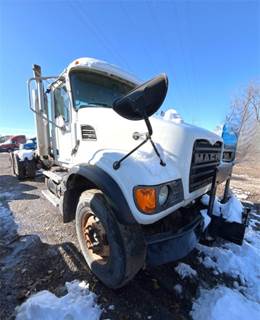 Mack Granite CV713 Cab & Chassis Truck