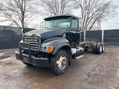 Mack Granite CV713 Cab & Chassis Truck