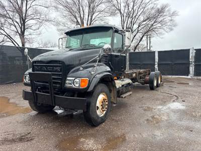 Mack Granite CV713 Cab & Chassis Truck