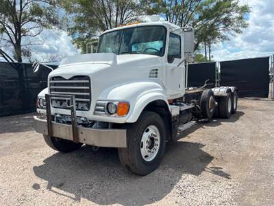 Mack Granite CV713 Cab & Chassis Truck