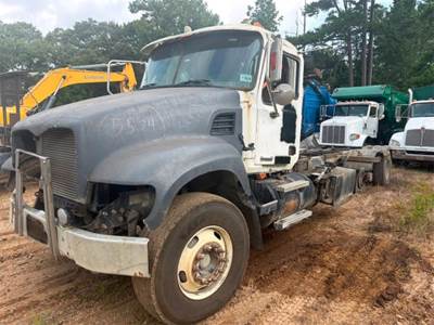 Mack Granite CV713 Cab & Chassis Truck