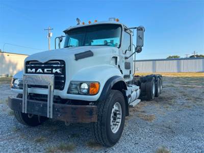 Mack Granite CV713 Cab & Chassis Truck