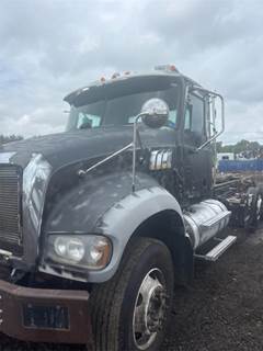 Mack Granite GU713 Cab & Chassis Truck