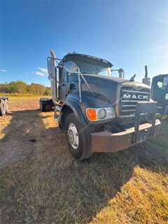Mack Granite GU813 Cab & Chassis Truck