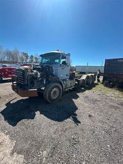 Mack Granite GU813 Cab & Chassis Truck