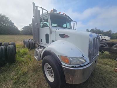 Peterbilt 335 6X4 Cab & Chassis Truck