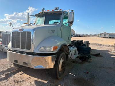 Peterbilt 357 Cab & Chassis Truck