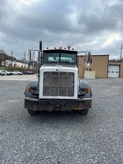 Peterbilt 365 Cab & Chassis Truck