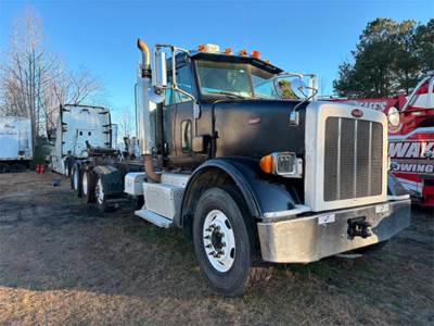 Peterbilt 365 Cab & Chassis Truck