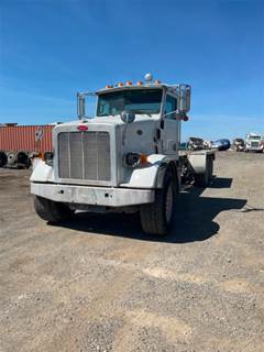 Peterbilt 365 Cab & Chassis Truck