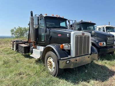 Peterbilt 365 6X4 Cab & Chassis Truck