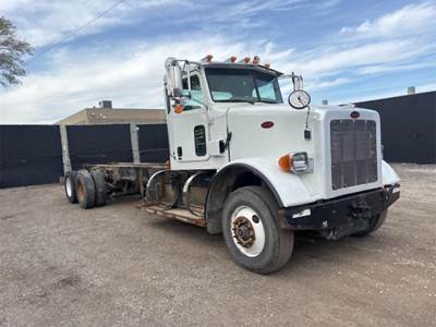 Peterbilt 365 6X4 CNG Cab & Chassis Truck