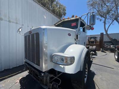 Peterbilt 365 CNG Cab & Chassis Truck