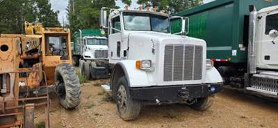 Peterbilt 365 CNG Cab & Chassis Truck