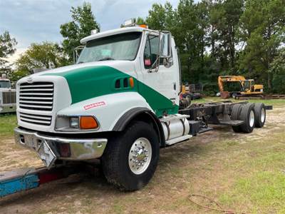 Sterling A9500 Cab & Chassis Truck