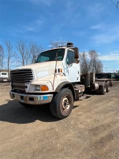 Sterling LT9500 Cab & Chassis Truck