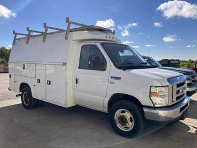Ford E-350 Cargo Van