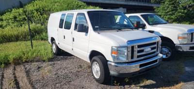 Ford E-Series Cargo Van