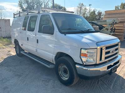 Ford E350 EXTENDED CARGO Cargo Van