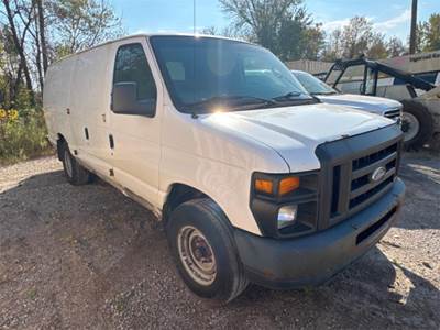 Ford E350 EXTENDED CARGO Cargo Van