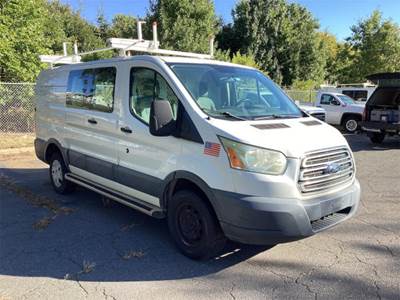 Ford Cargo Van