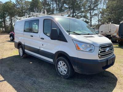 Ford Transit 250 Cargo Van